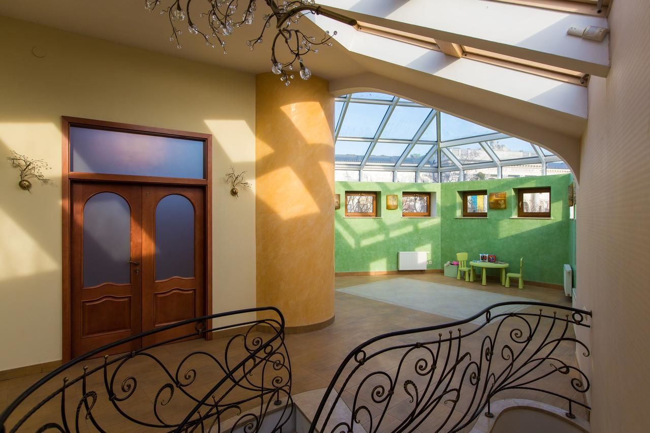 Отель 10 Rooms Львов-16