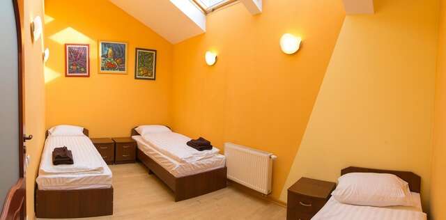 Отель 10 Rooms Львов-27