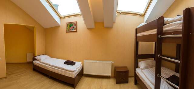 Отель 10 Rooms Львов-34